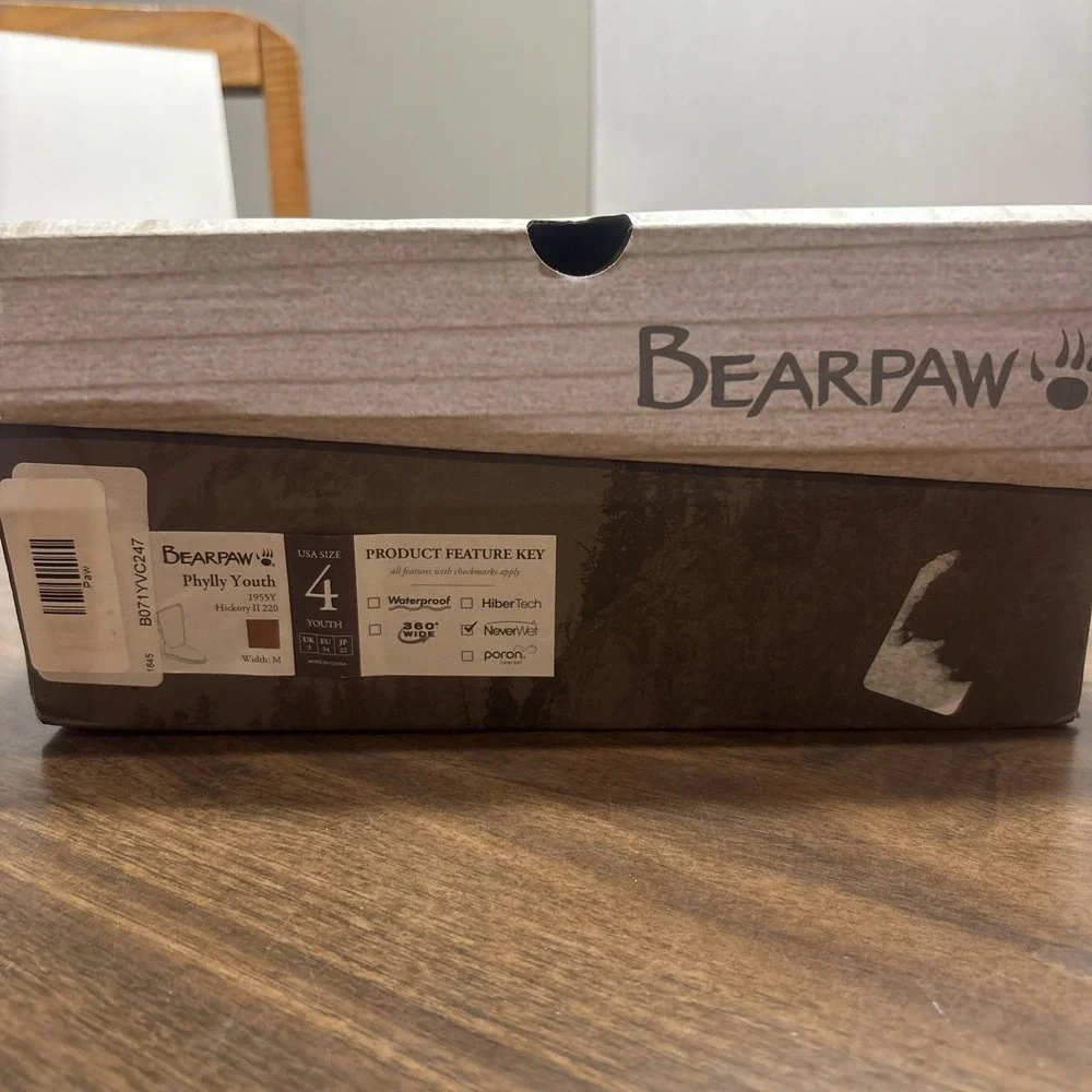 Bearpaw Phylly Youth Hickory II Suede Boots Size 4